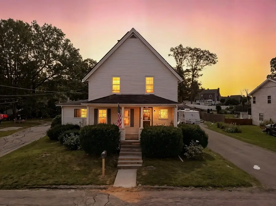 27 Clifton St, Fitchburg, MA 01420 - #2