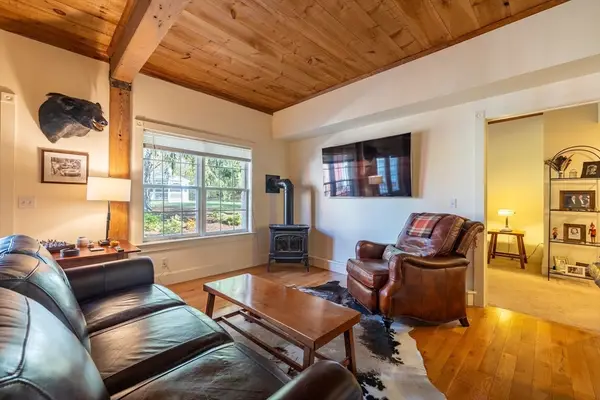 7 Chester Rd #212, Derry, NH 03038