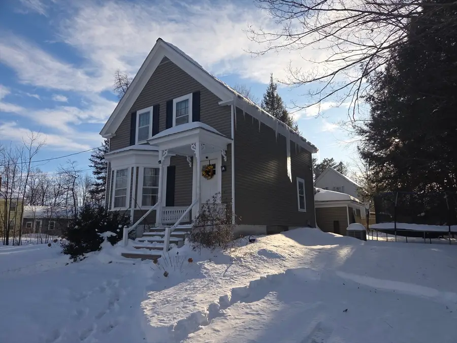 14 Brookline St, Pepperell, MA 01463 - #3