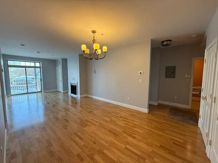 40 Heather St #204, Beverly, MA 01915 - #3