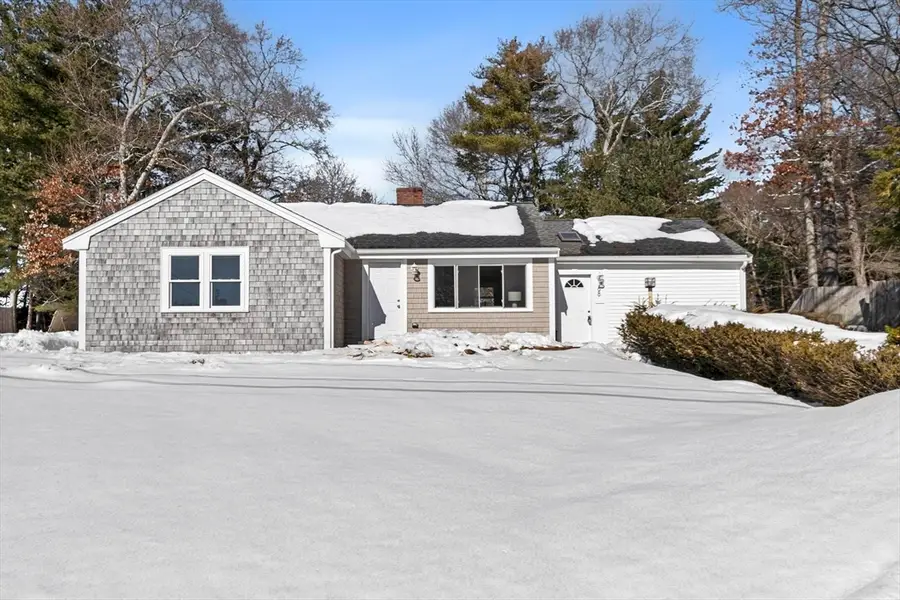 68 East St, Hanover, MA 02339 - #3