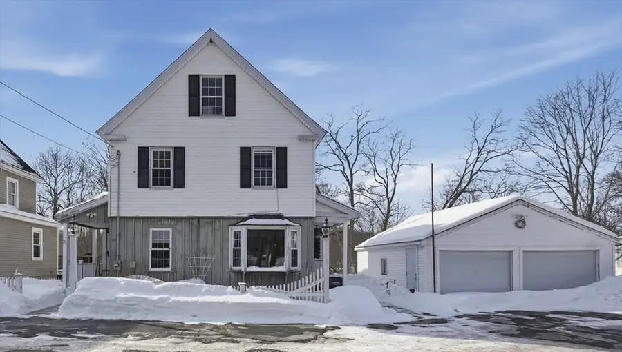 21 River Street, Amesbury, MA 01913 - #2