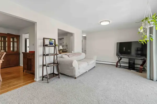 141 Essex #D6, Saugus, MA 01906