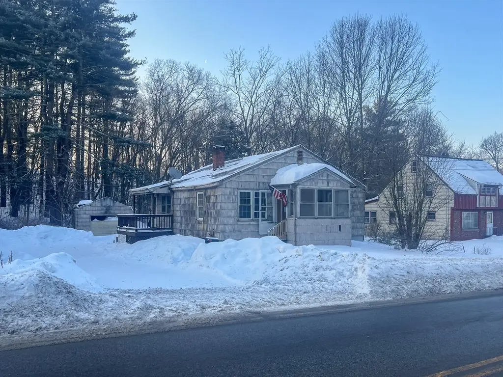 71 Charlton St, Oxford, MA 01540 - #1