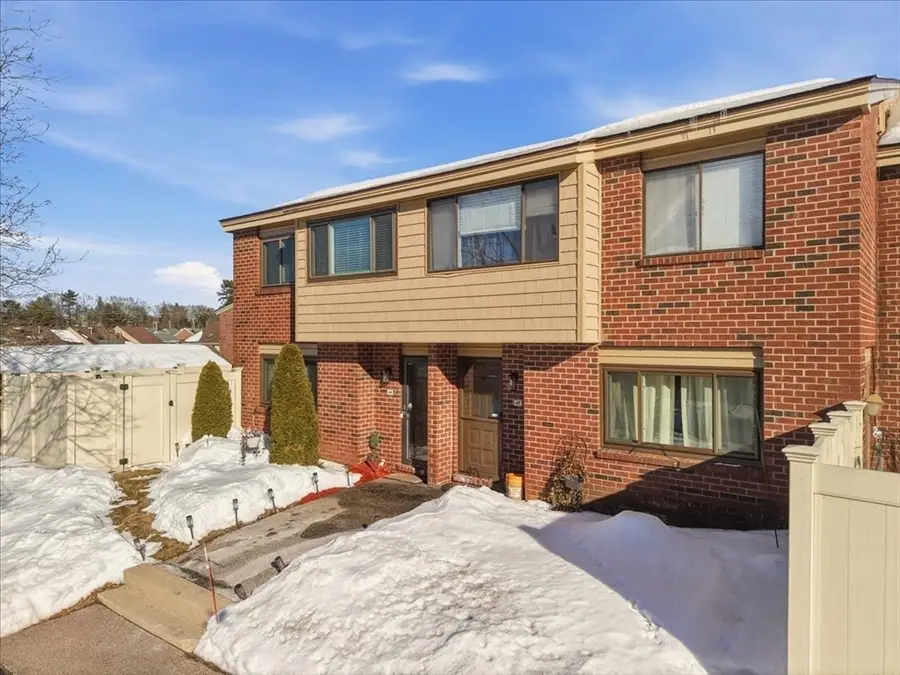 49 Elderwood Dr #49, Stoughton, MA 02072 - #2