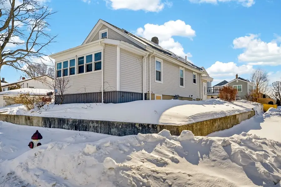 93 Lawton St, Fall River, MA 02721 - #2