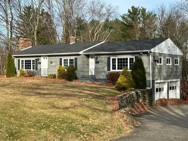 91 W Main St, West Brookfield, MA 01585 - #1