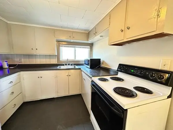 91 W Main St, West Brookfield, MA 01585 - #2