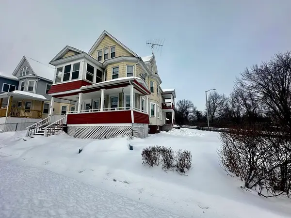 7-9 Ledyard St, Springfield, MA 01104