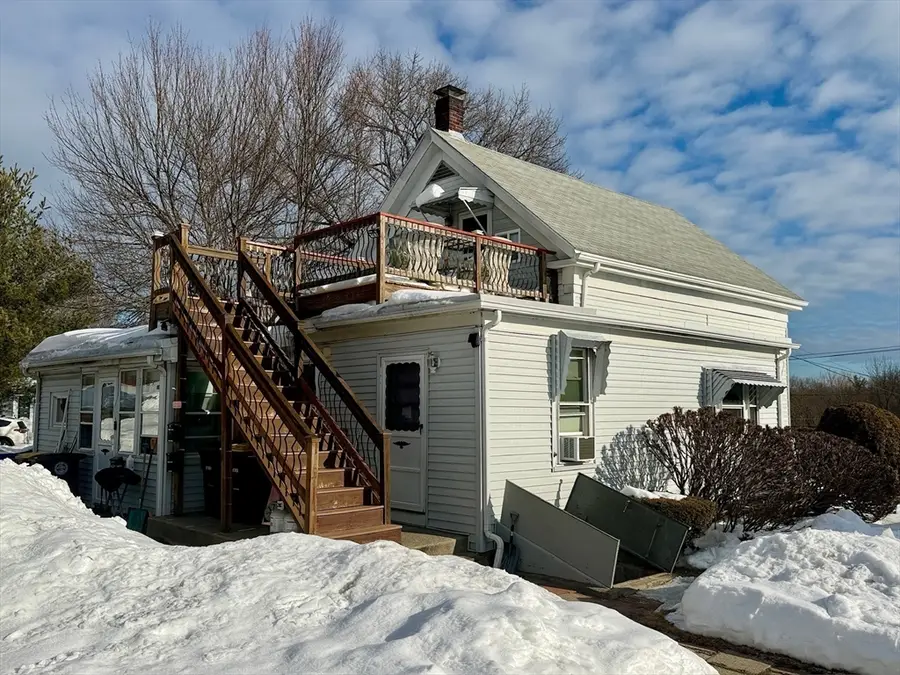 67 Charles St, Weymouth, MA 02189 - #3