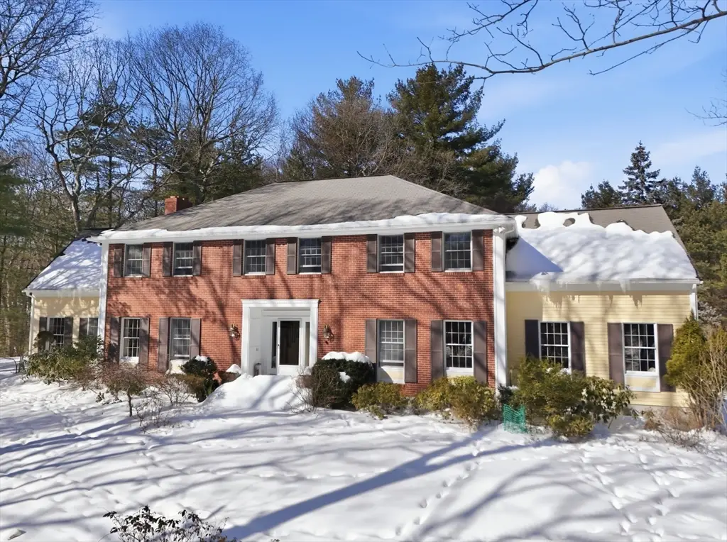 253 Highland St, Weston, MA 02493 - #1