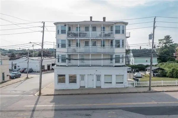 60 Rathbun St, Woonsocket, RI 02895