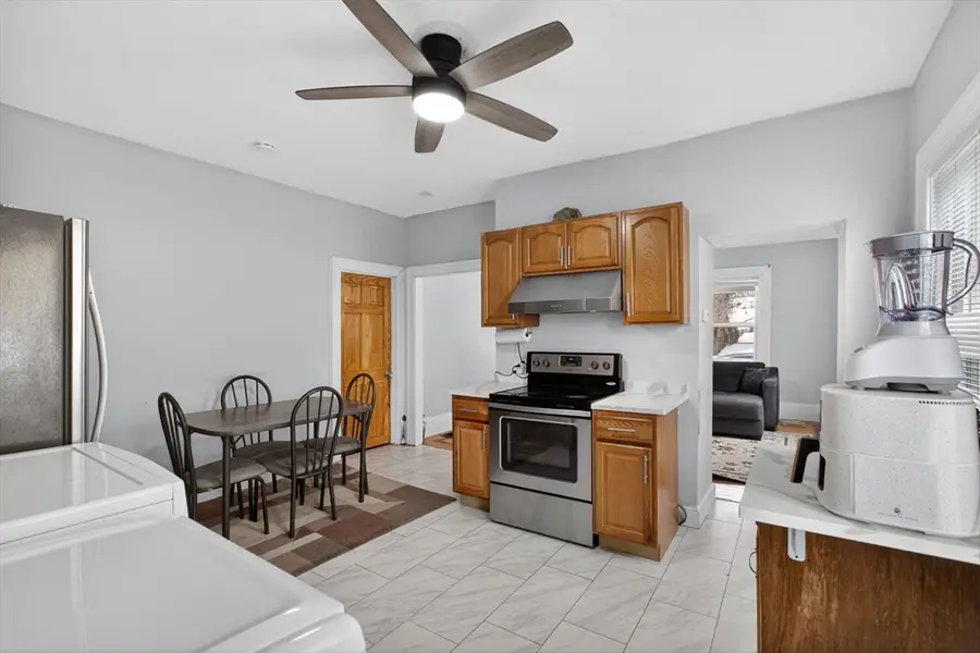 5 S Ward St, Worcester, MA 01610 - #3