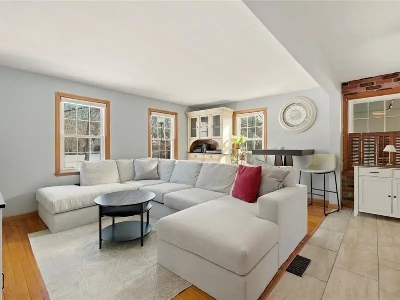 720 Thacher St, Attleboro, MA 02703 - #3