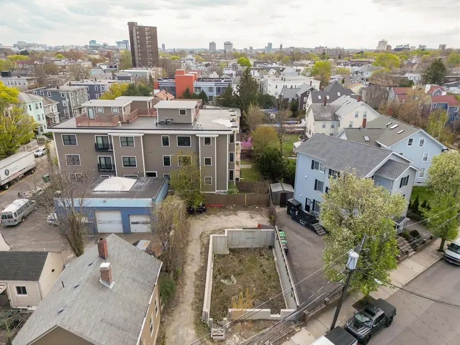 10 Oak Street, Somerville, MA 02143 - #3