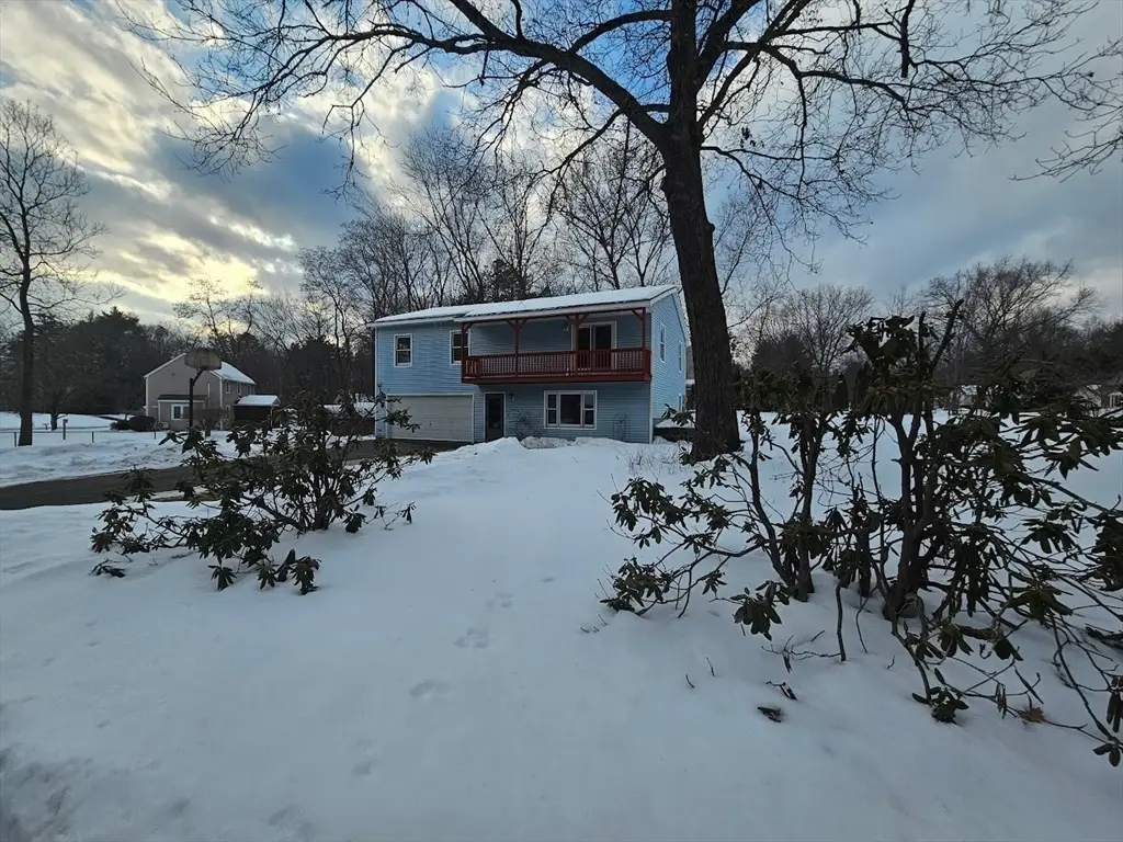 61 Randall Wood Dr, Montague, MA 01351 - #1