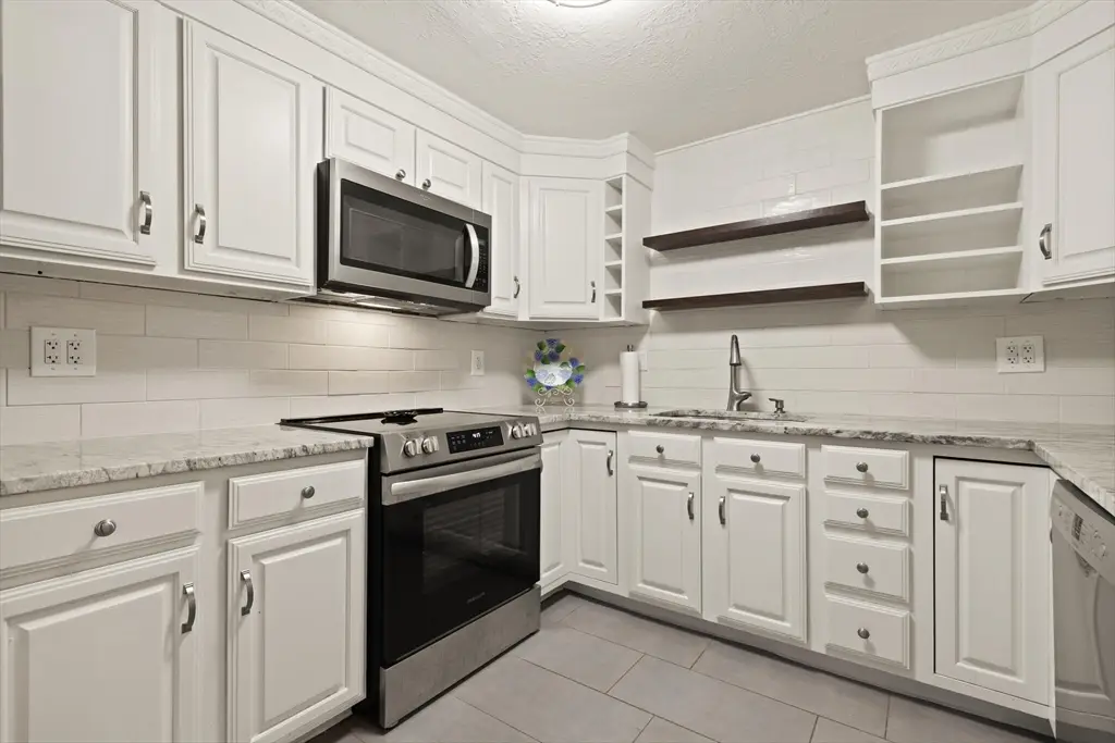 42 Second Ave #20, North Attleboro, MA 02760 - #1