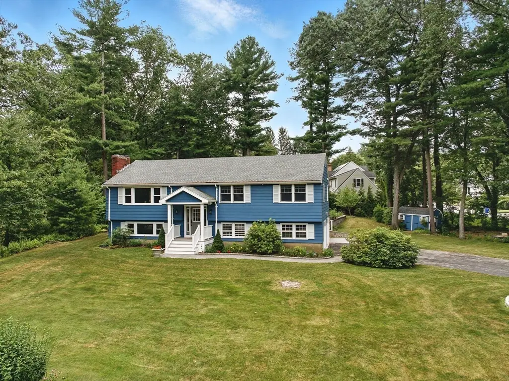1 Glenridge Dr, Bedford, MA 01730 - #1