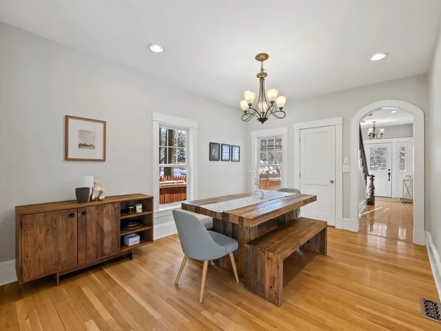 20 Maple Street, Lexington, MA 02420 - #2