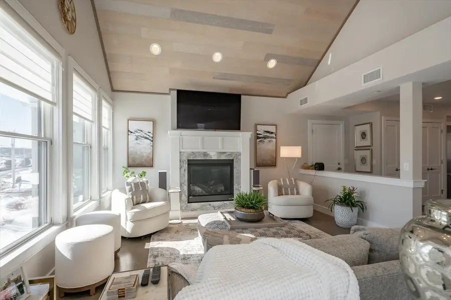 78 Thatcher Rd #6, Gloucester, MA 01930 - #3