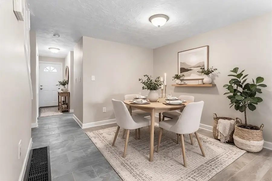 35 Colonel Bell Dr #35, Brockton, MA 02301 - #2