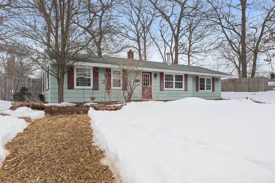 48 Donna Road, Bellingham, MA 02019 - #3