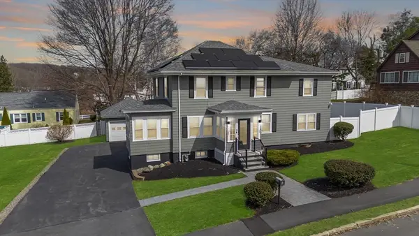 22 Eastland Ter, Haverhill, MA 01830