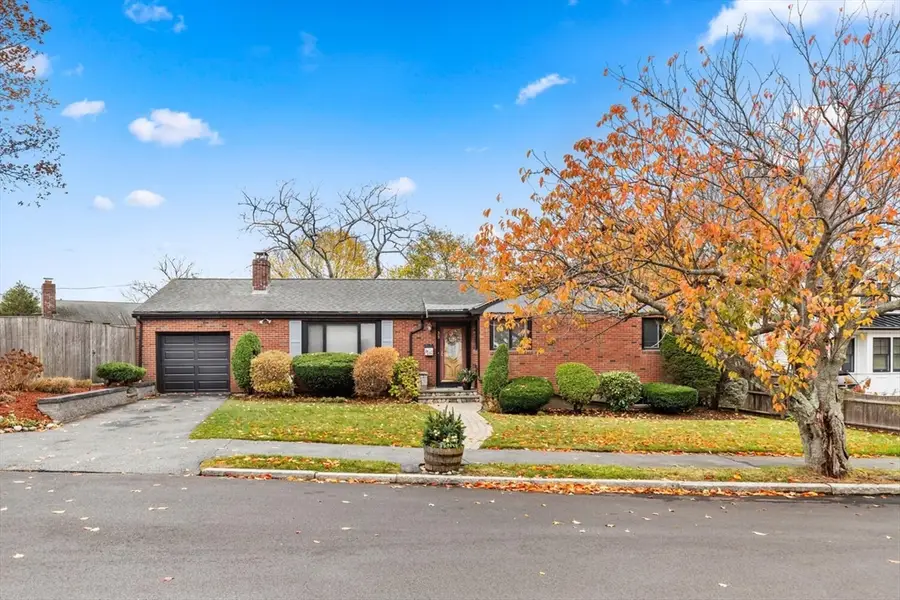 35 Alden Rd, Swampscott, MA 01907 - #3