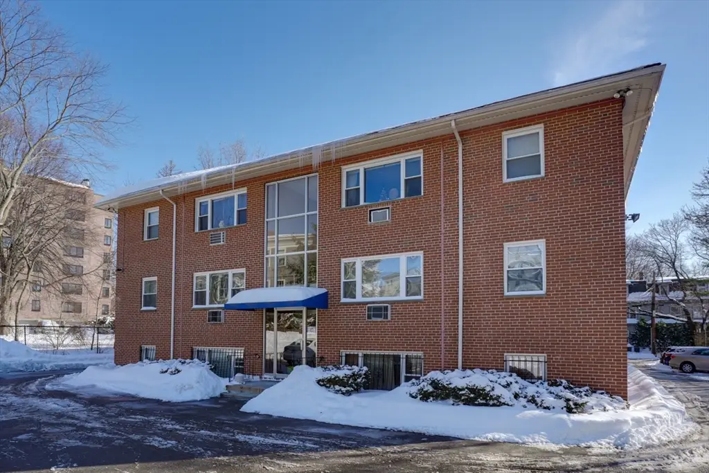11 Cogswell Avenue #15, Cambridge, MA 02140 - #1