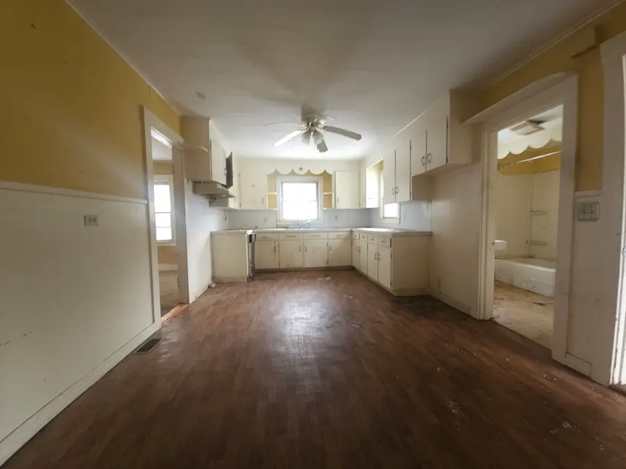 114 Smith St, Athol, MA 01331 - #2