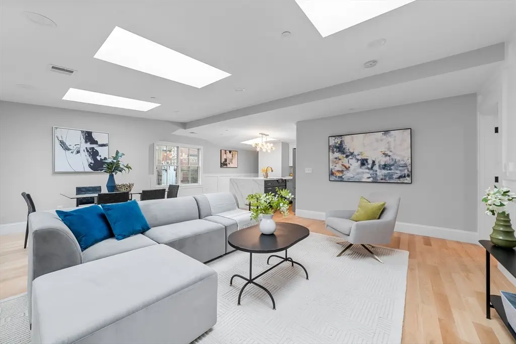 30 Dighton #4, Boston, MA 02135 - #1