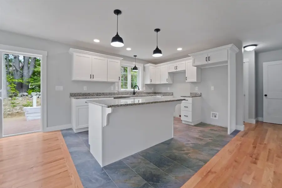 11 Stephanie Drive, Gardner, MA 01440 - #3