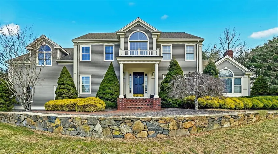 51 Farmside Dr, Pembroke, MA 02359 - #2