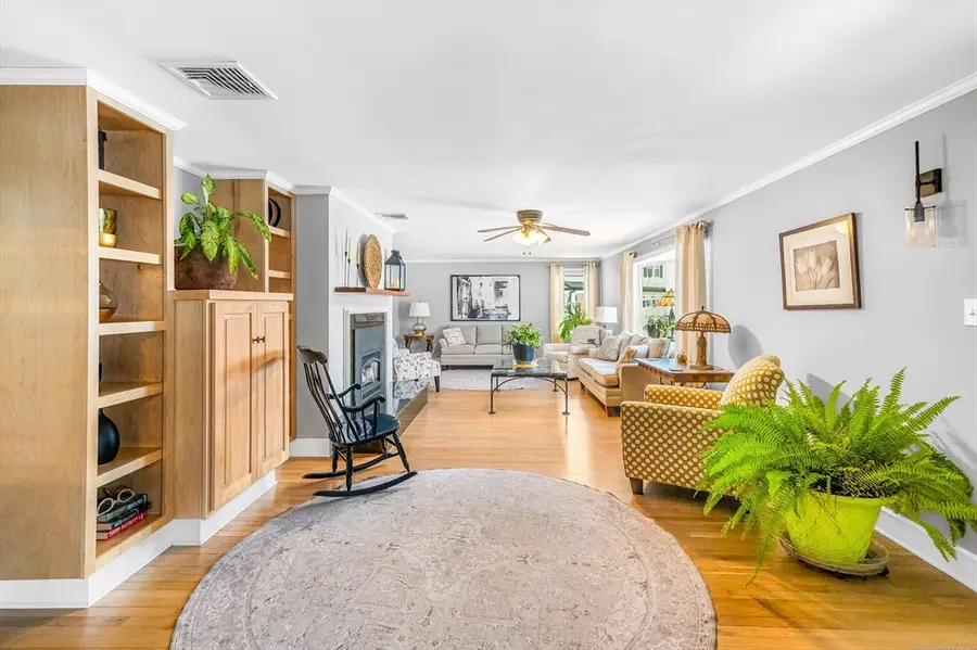 145 Mount Hope Rd, Somerset, MA 02726 - #3