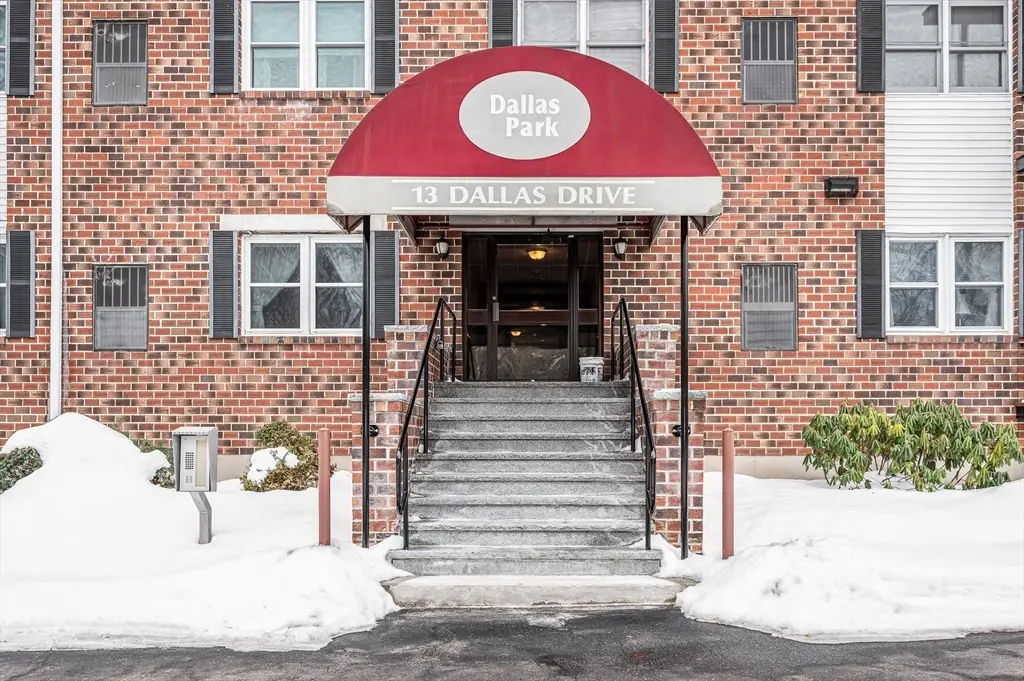 13 Dallas Dr #107, Dracut, MA 01826 - #1