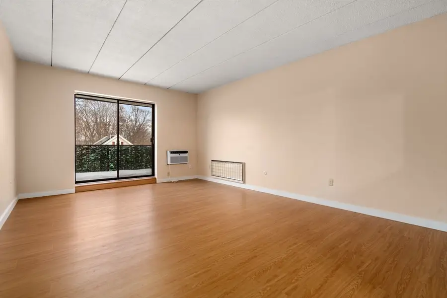 90 High St #309, Dedham, MA 02026 - #3