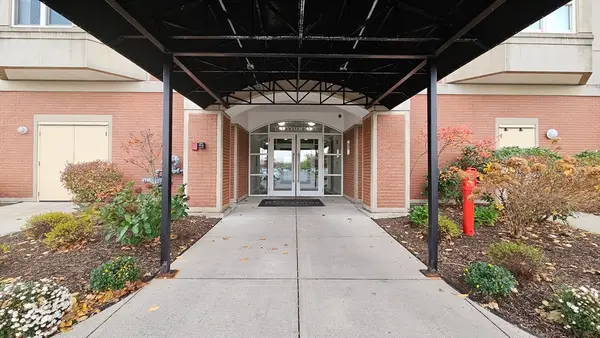 1 Cityview Ln #707, Quincy, MA 02169