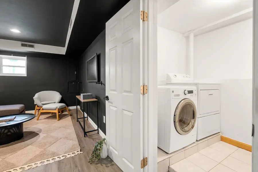 6 Watson St #1, Cambridge, MA 02139 - #3