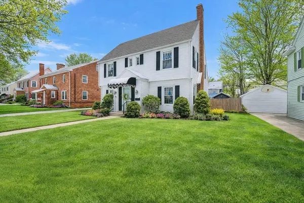 46 Eckington St, Springfield, MA 01108