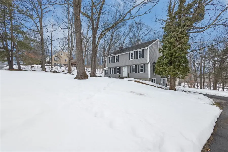 19 Valerie Dr, Plainville, MA 02762 - #2