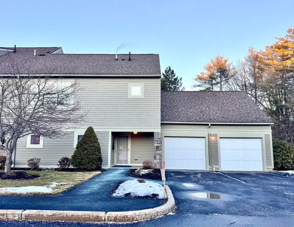 906 Alder Way #906, North Andover, MA 01845