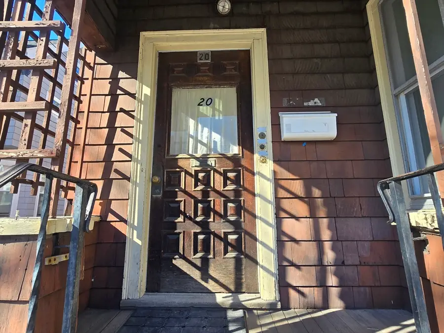 20 Mossland St, Somerville, MA 02144 - #2