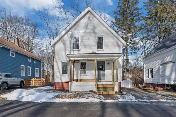 3 Riley Ct, North Attleboro, MA 02760