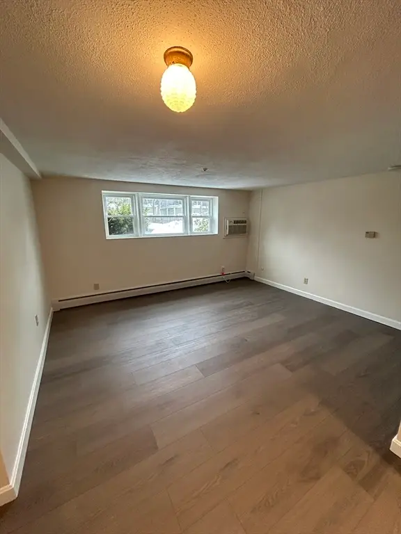 114 Willard St #4, Quincy, MA 02169 - #3