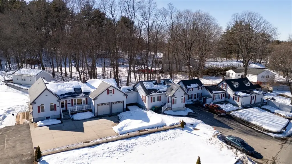 1-2-3-4 Glendale Rd, Hudson, MA 01749 - #1