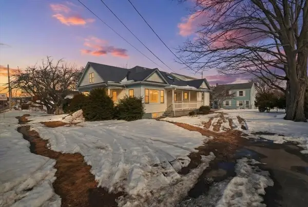 1022 Riverside Ave, Somerset, MA 02726