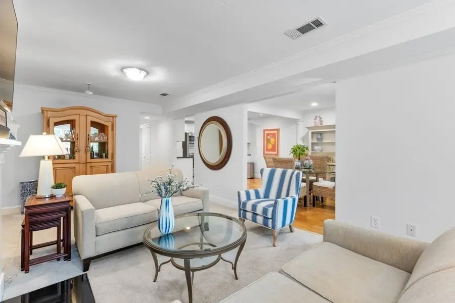 84 Walpole St #1C, Canton, MA 02021 - #3