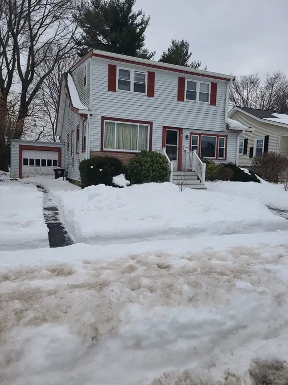 211 Roosevelt Rd, Weymouth, MA 02188