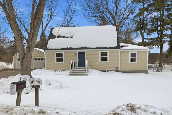 4 Littlefield Rd, Acton, MA 01720