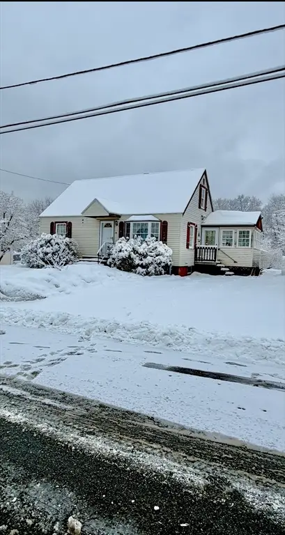 70 Faith Avenue, Dracut, MA 01826